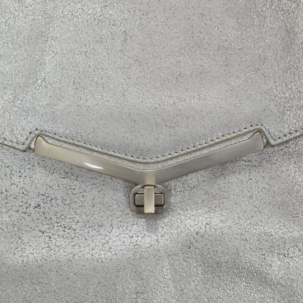 Botkier Metallic Champagne Leather Crossbody Bag‎ Chain Handle Turnlock Closure